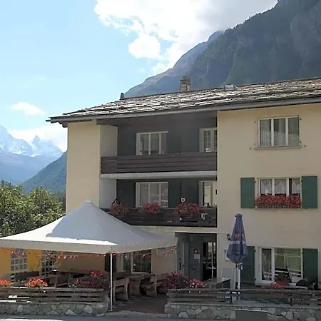 Klein Matterhorn Hotel