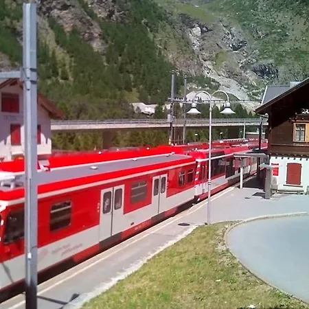 Klein Matterhorn Hotel
